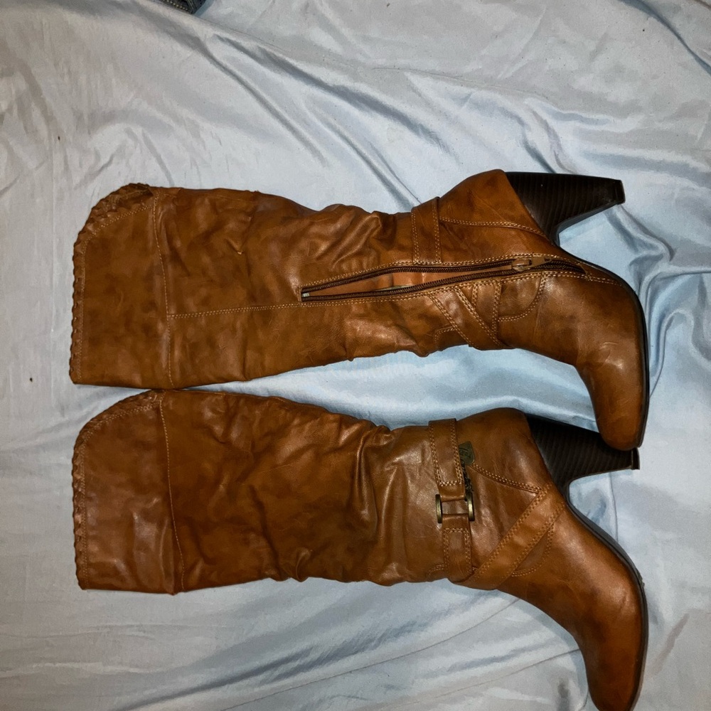 Cute side half zip boots